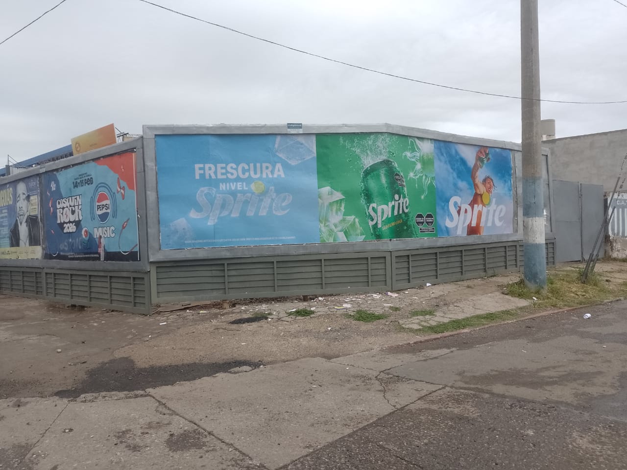 H.V- Av Fuerza Aerea y M. Curie 1